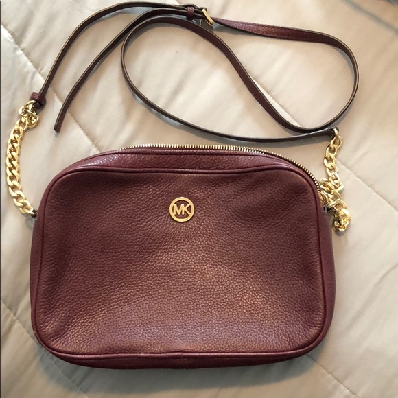 michael kors crossbody bag. - Picture 2 of 4